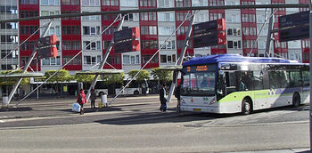 Leiden onderzoekt twee locaties busstation