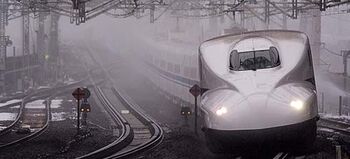 Nieuwe Shinkansen regelt snelheid zelf