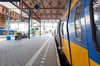 Den Haag lift mee op trein naar Düsseldorf