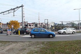 Overwegbomen later dicht bij tragere trein