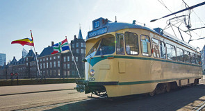 Toeristenlijn met Haagse museumtram