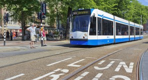 Wil de reiziger bus of tram?